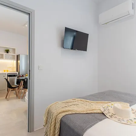 Venetian Suites 4 Naxos City