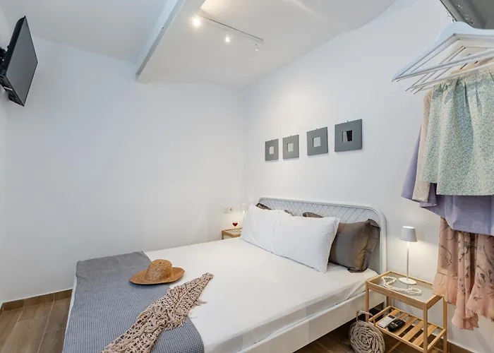 Lägenhet Venetian Suites 4 Naxos City